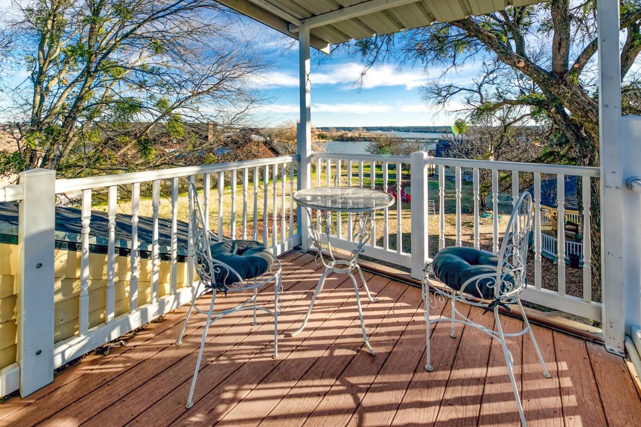 Blue Heron Bed And Breakfast On Lake Granbury Εξωτερικό φωτογραφία