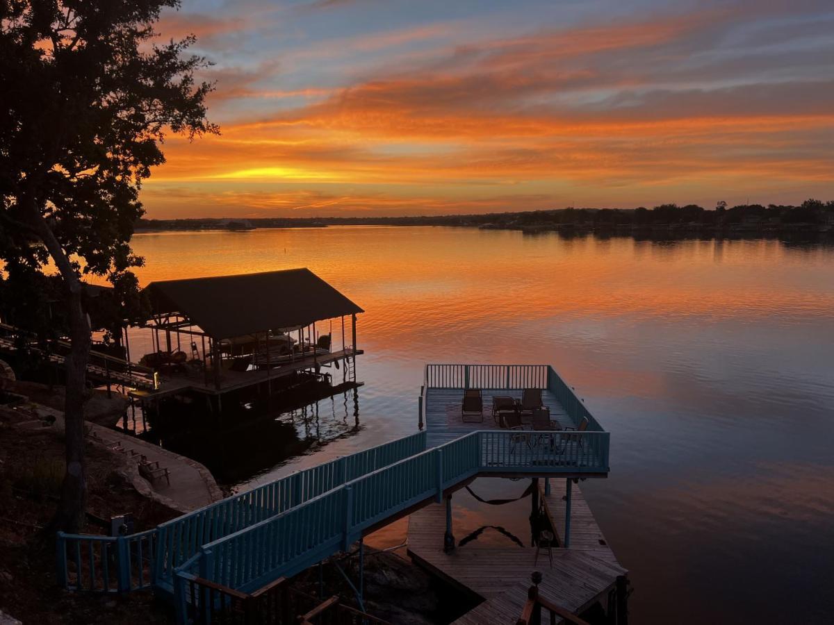 Blue Heron Bed And Breakfast On Lake Granbury Εξωτερικό φωτογραφία